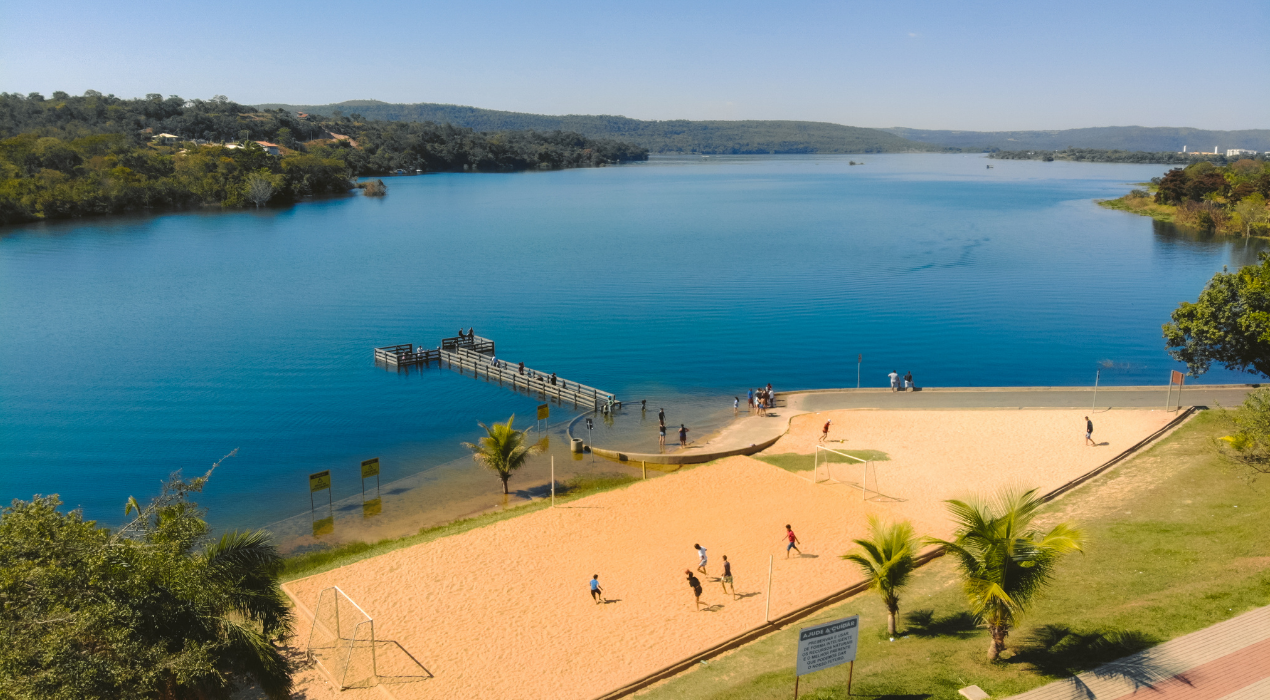Acesso privativo ao Lago Corumbá